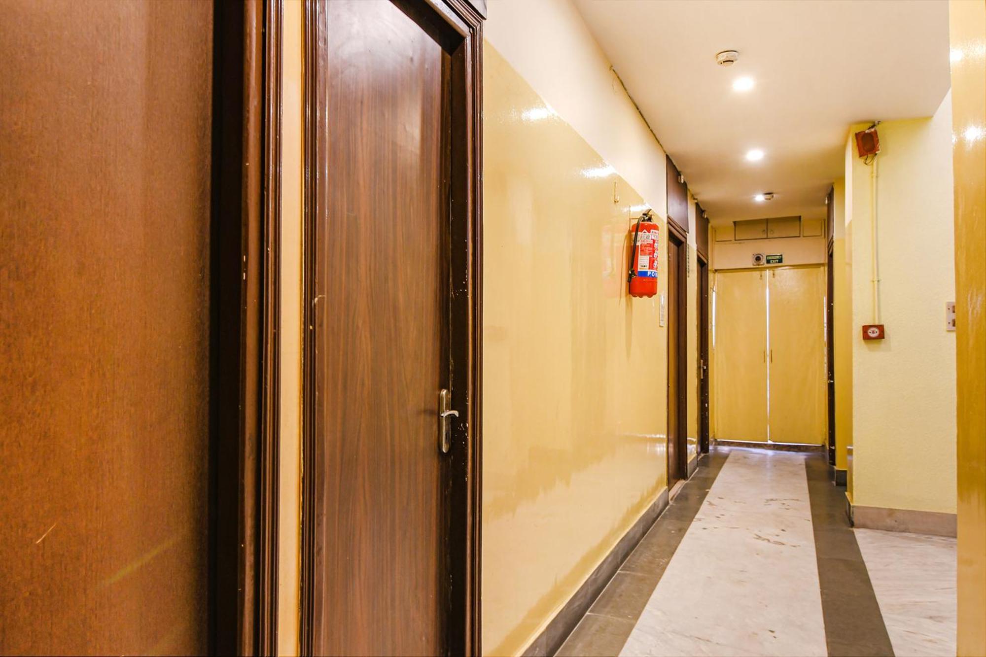 Fabhotel Aayash - Nr City Center Metro Station Calcuta Exterior foto