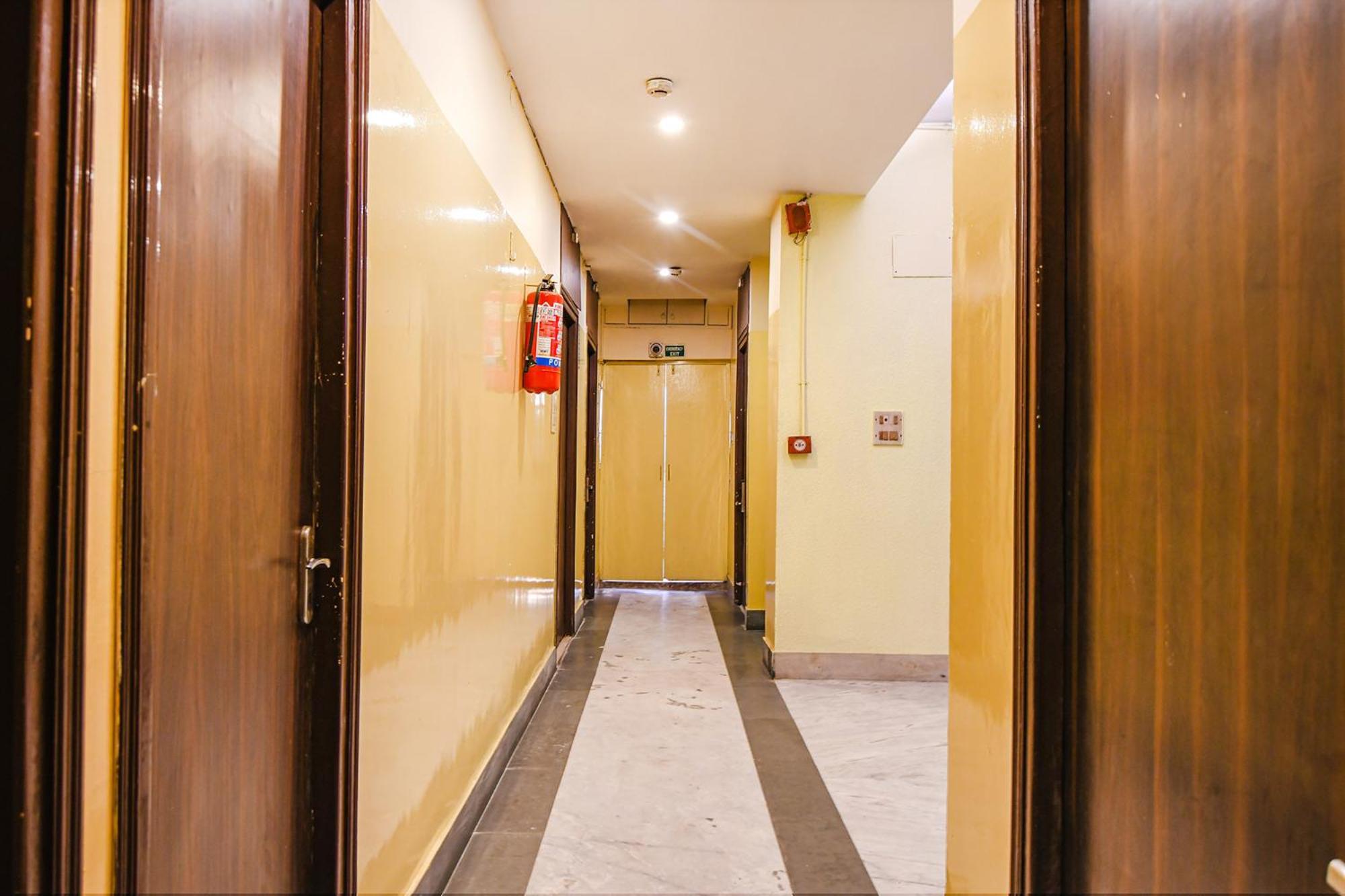 Fabhotel Aayash - Nr City Center Metro Station Calcuta Exterior foto